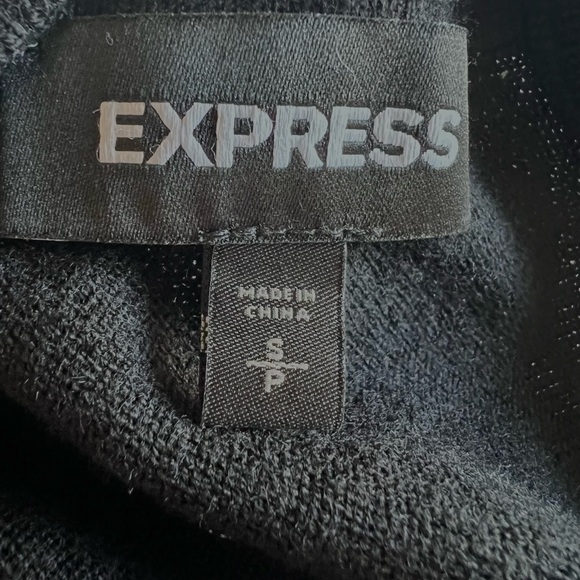 Express Small Black Scoop-neck Sweater Open Back Cozy Sexy Contemporary Crop - Picture 5 of 5